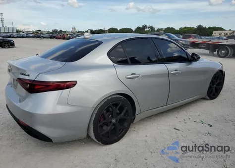 2020 Alfa Romeo Giulia from USA, damaged, VIN ZARFAMAN6L7635542